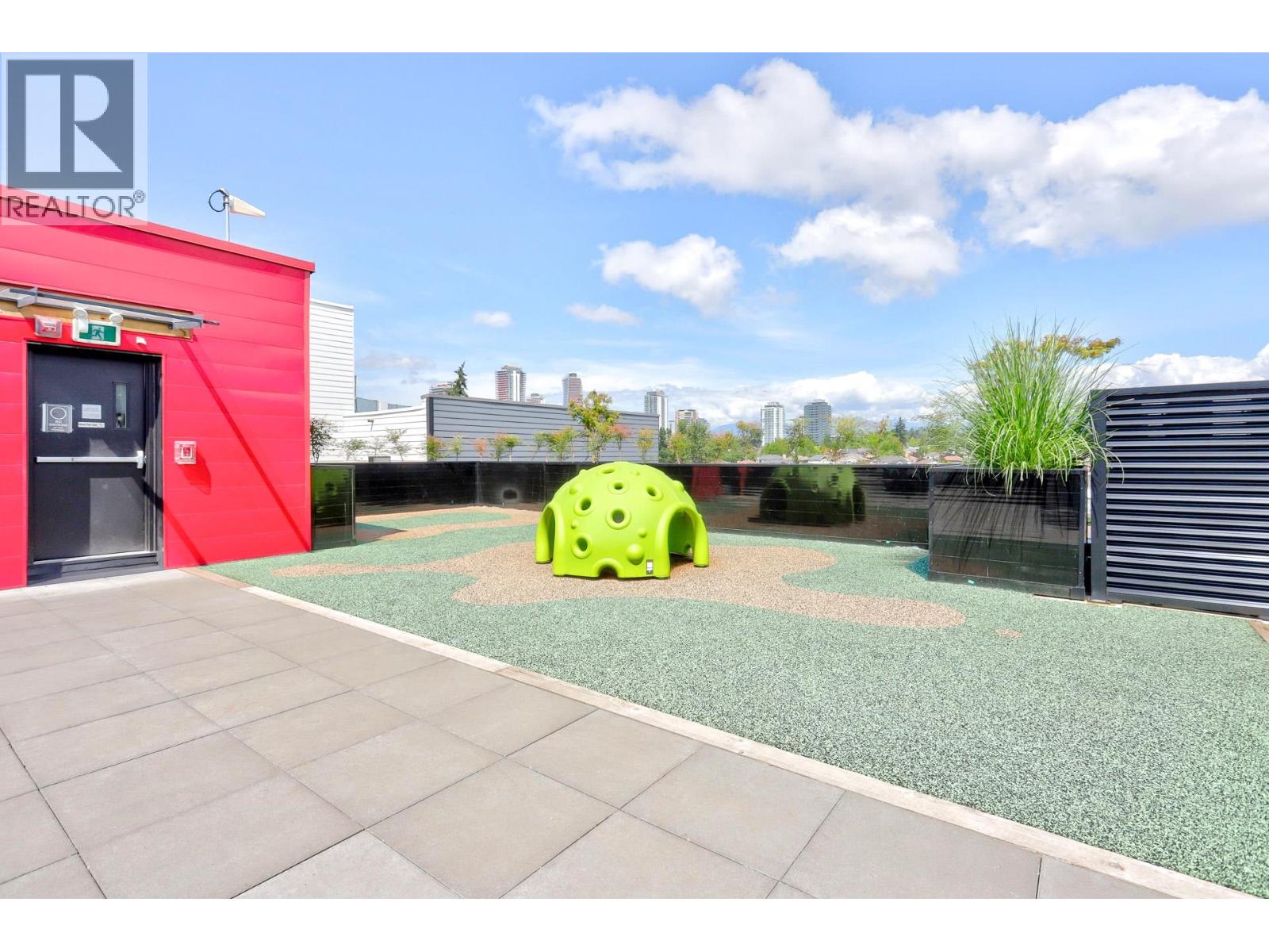 103 6485 Manitoba Street Property Photo 31