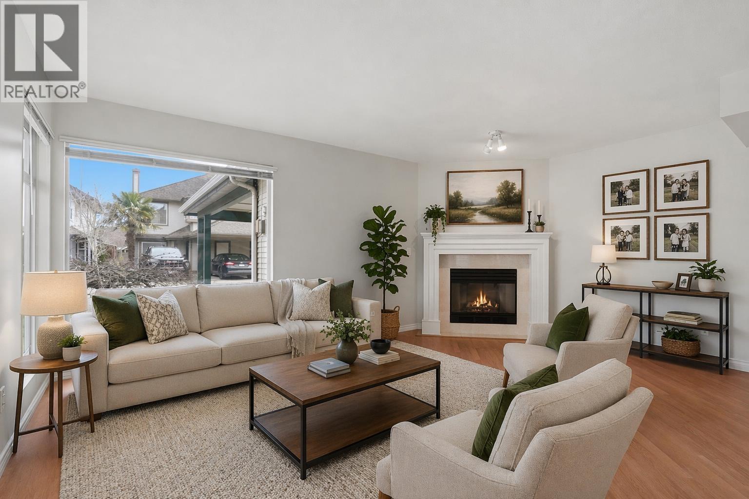 45 4756 62 STREET Property Photo 1