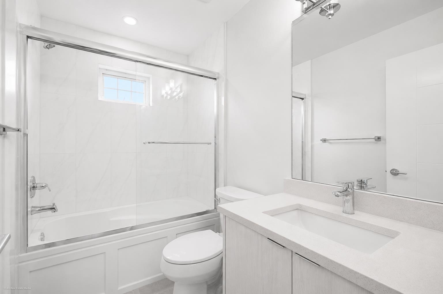 10 8033 166b Street Property Photo 20