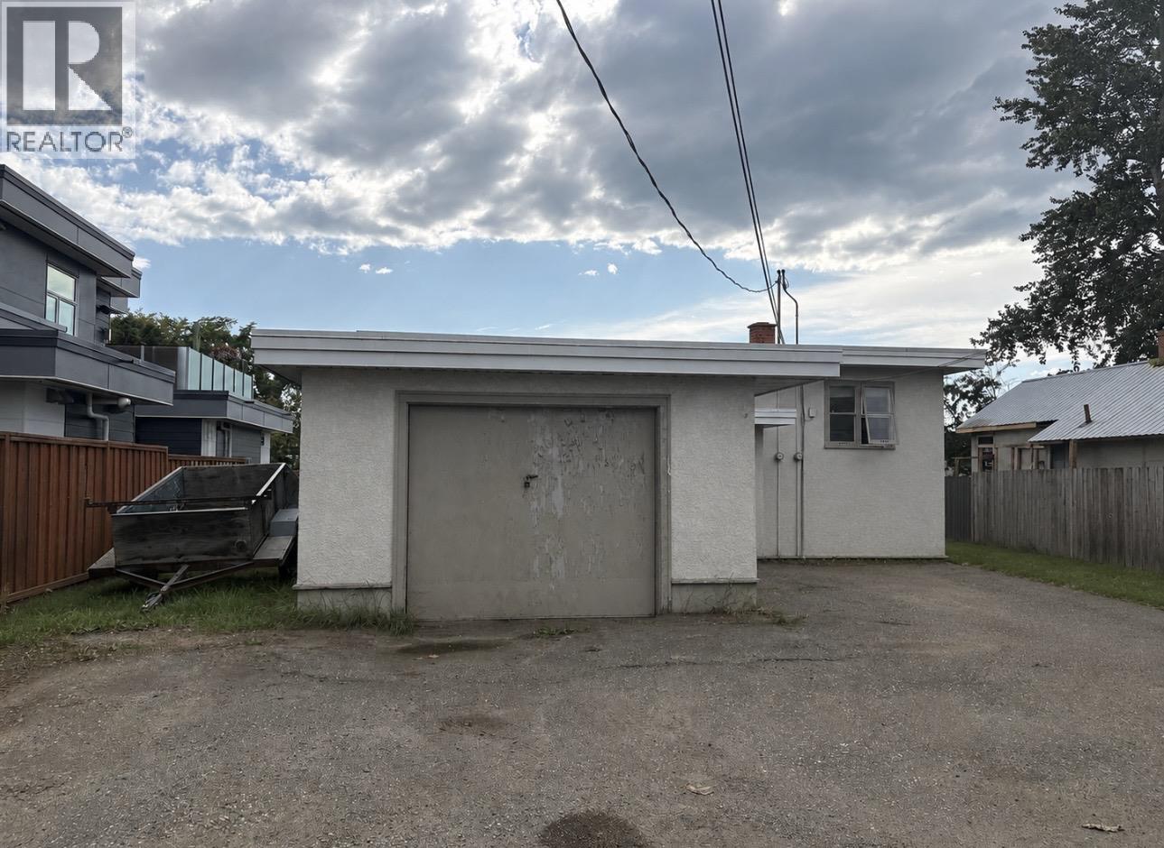 1640 8th Avenue Property Photo 4
