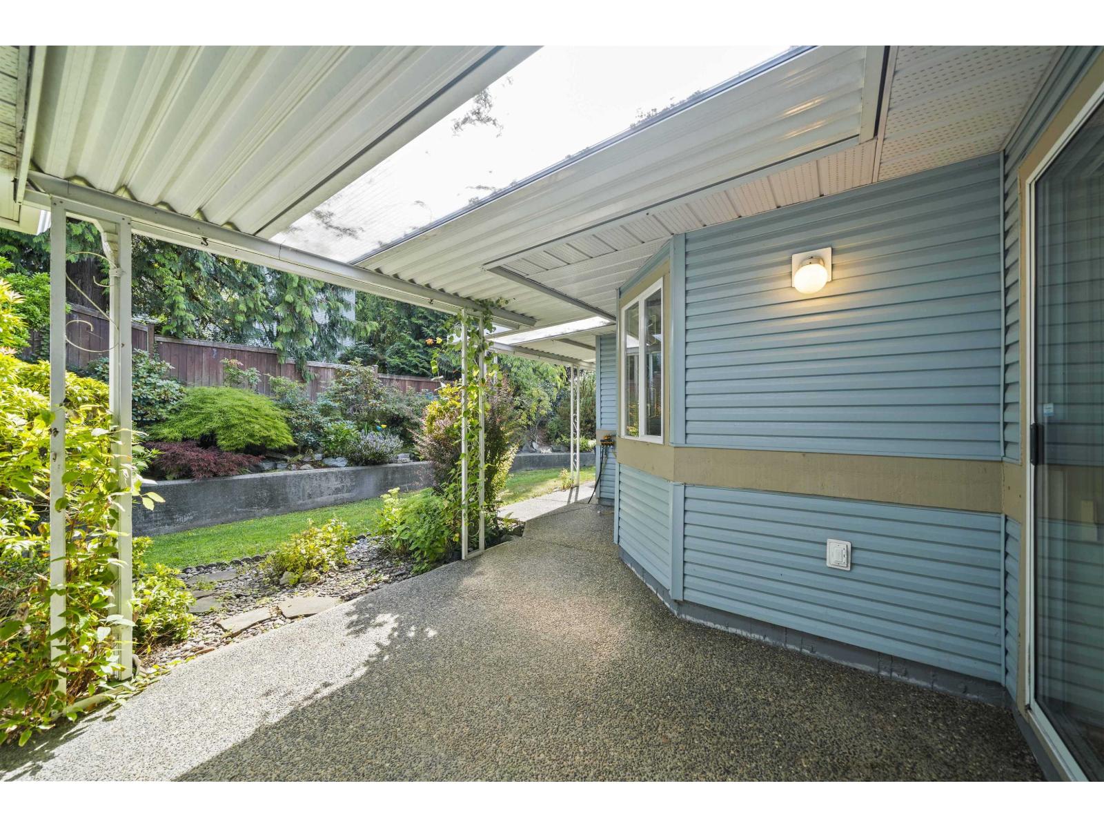 1 8889 212 Street Property Photo 14