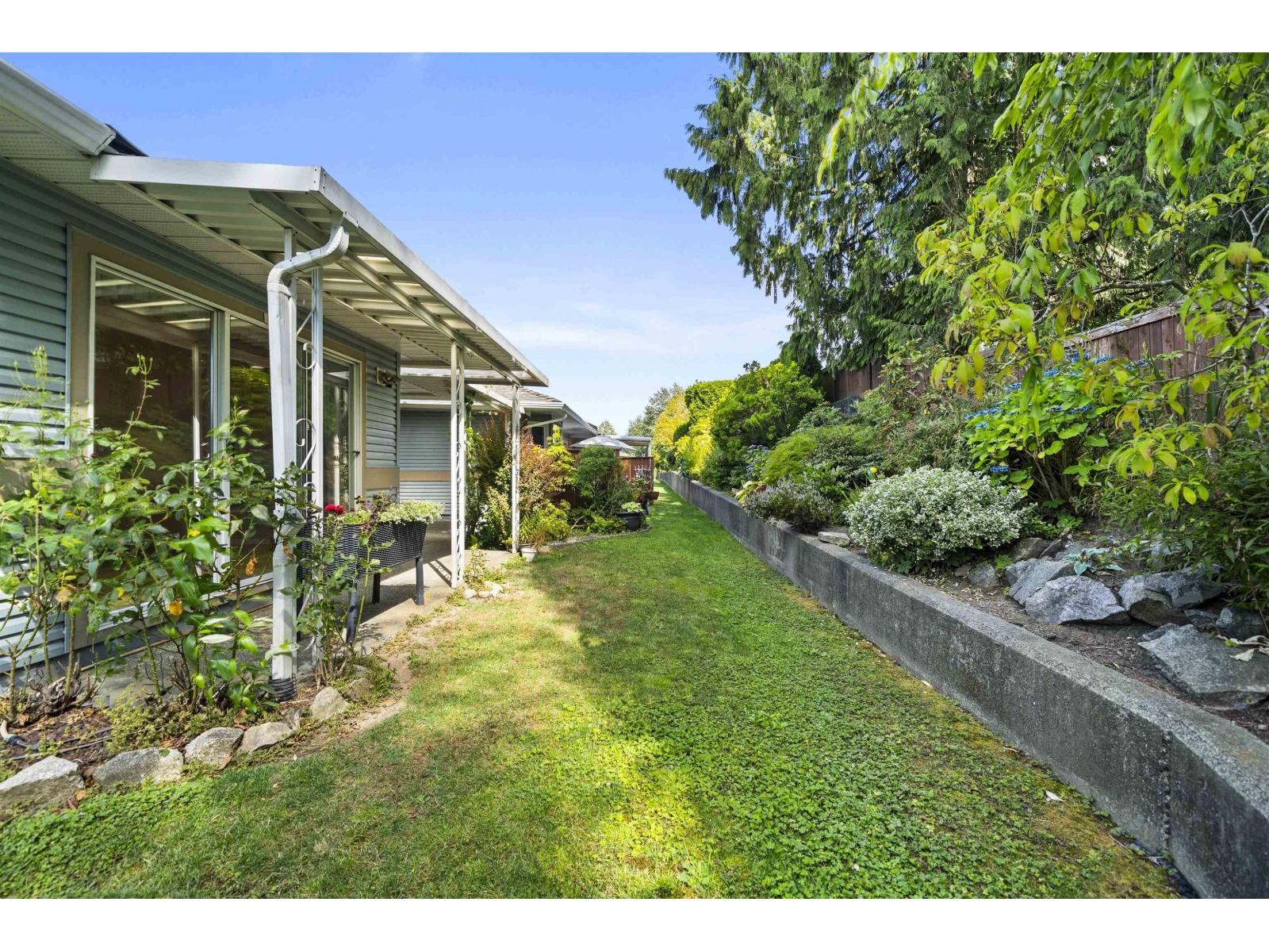 1 8889 212 Street Property Photo 15