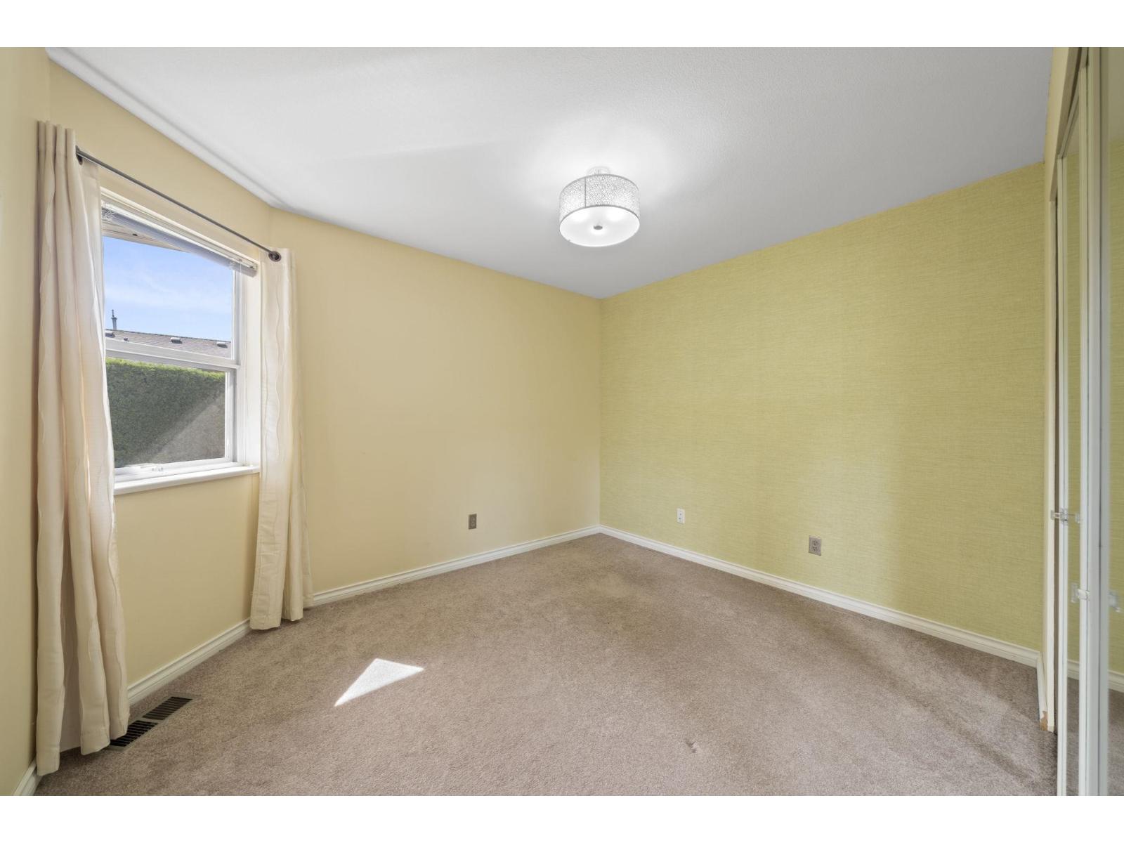 1 8889 212 Street Property Photo 22