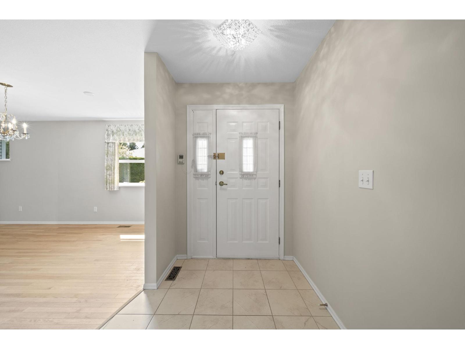 1 8889 212 Street Property Photo 24