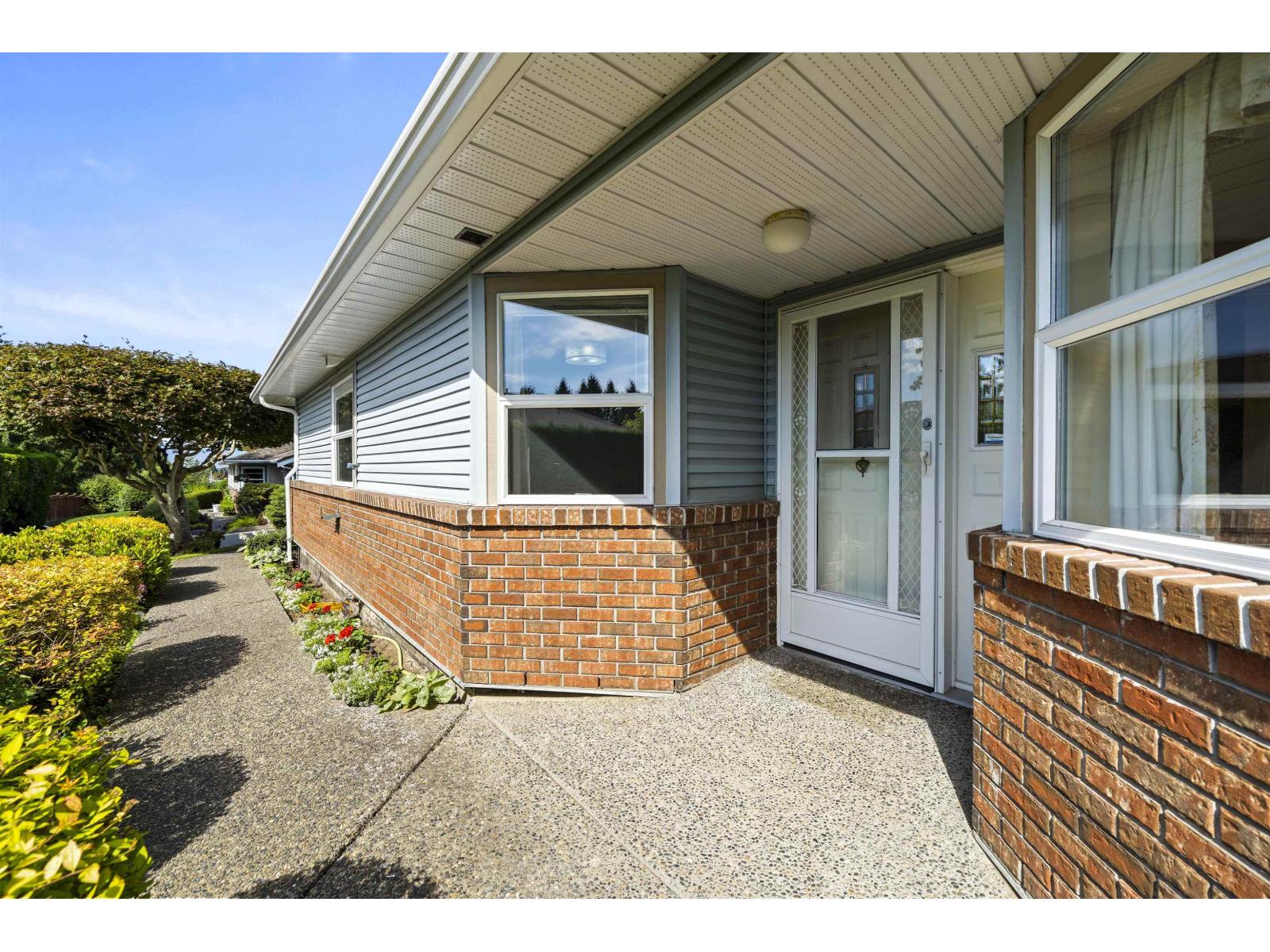 1 8889 212 Street Property Photo 25