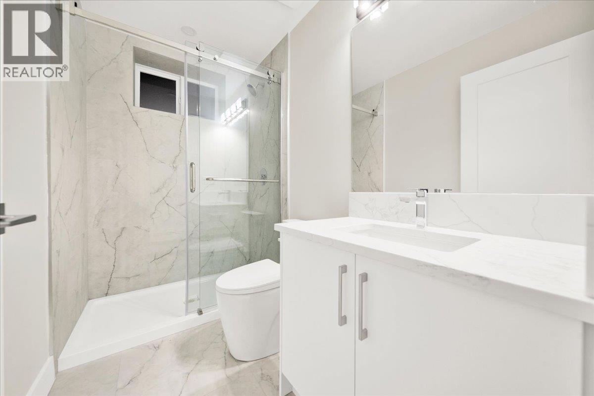 4 7275 Ridge Drive Property Photo 17