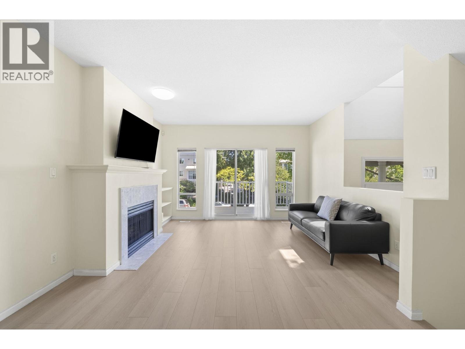 3 12891 JACK BELL DRIVE