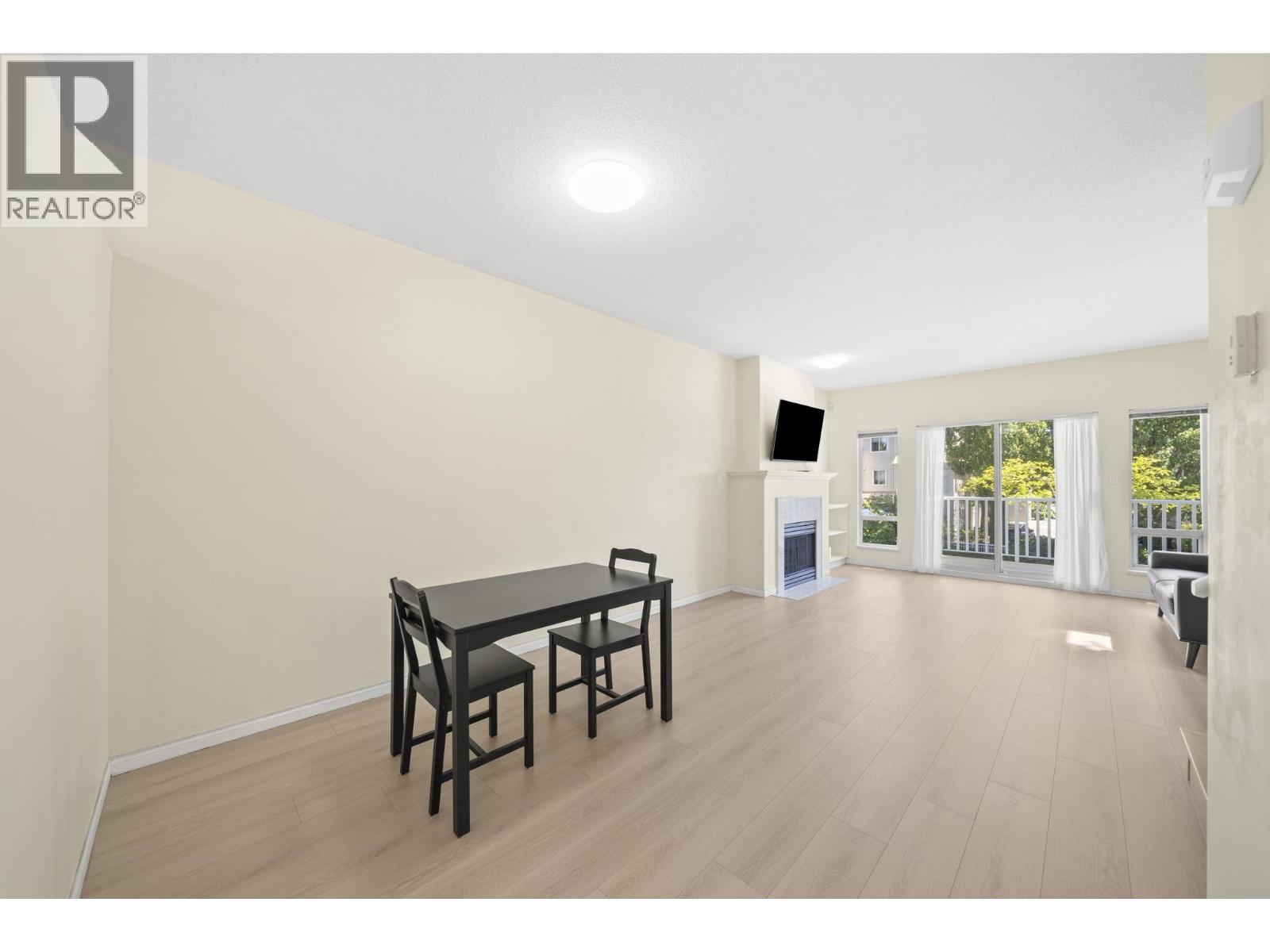 3 12891 Jack Bell Drive Property Photo 7