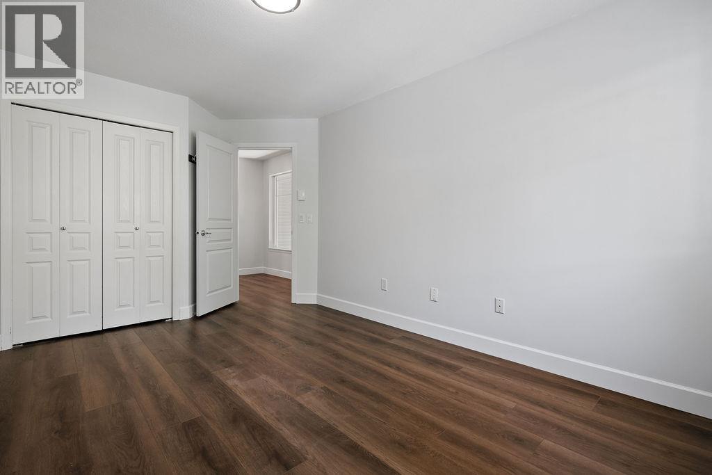 36 2351 Parkway Boulevard Property Photo 19