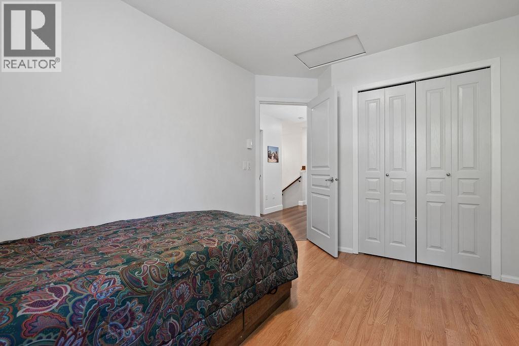 36 2351 Parkway Boulevard Property Photo 22