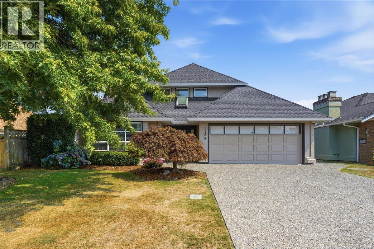 1738 GOLF CLUB DRIVE