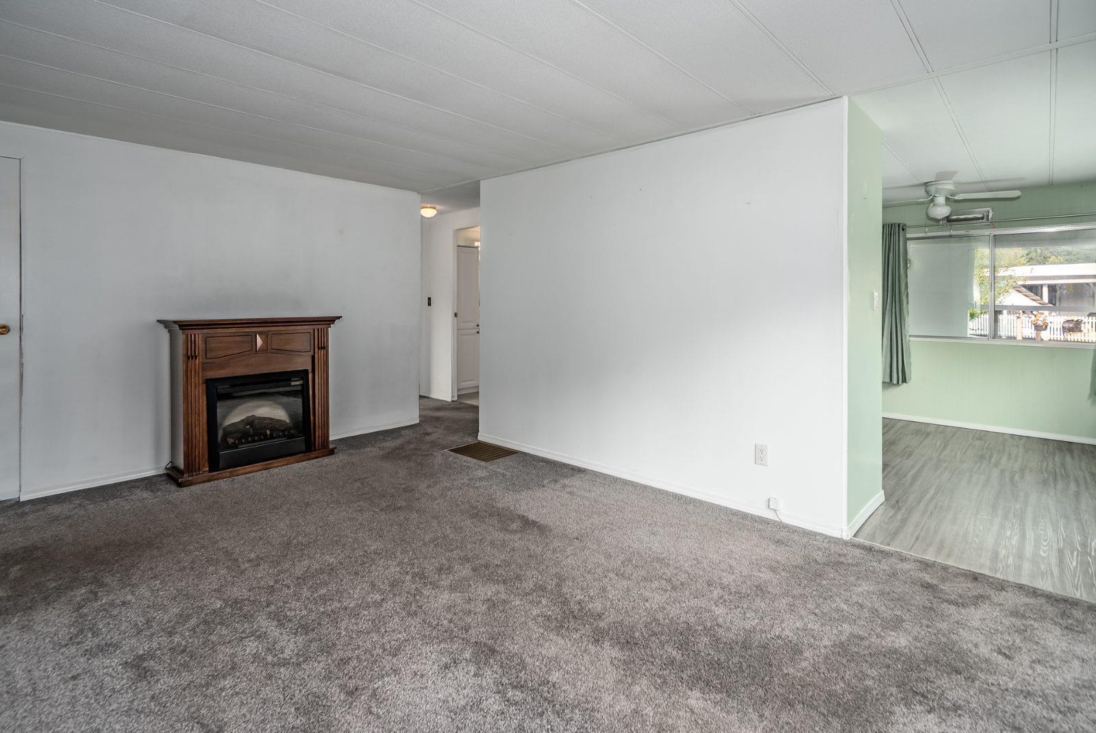 21 3031 200 Street Property Photo 6