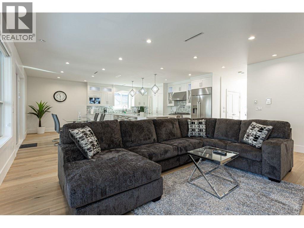 8267 Government Road Property Photo 10