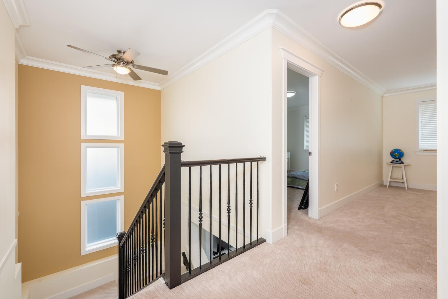 16148 28a Avenue Property Photo 13