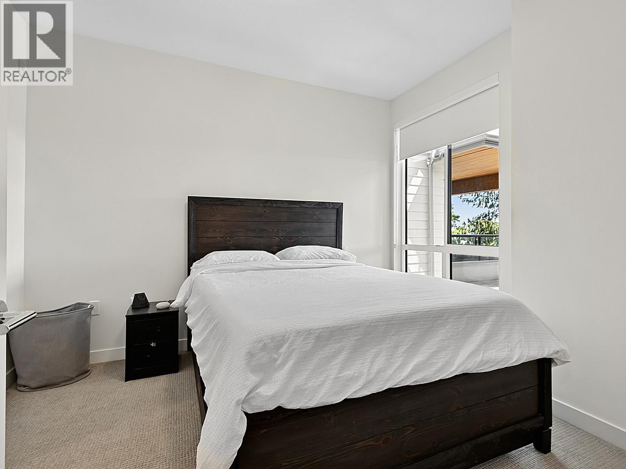 511 7599 15 Street Property Photo 13