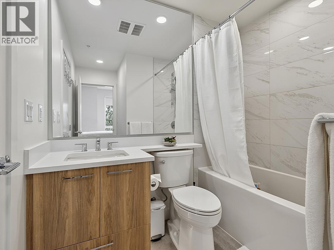 511 7599 15 Street Property Photo 15