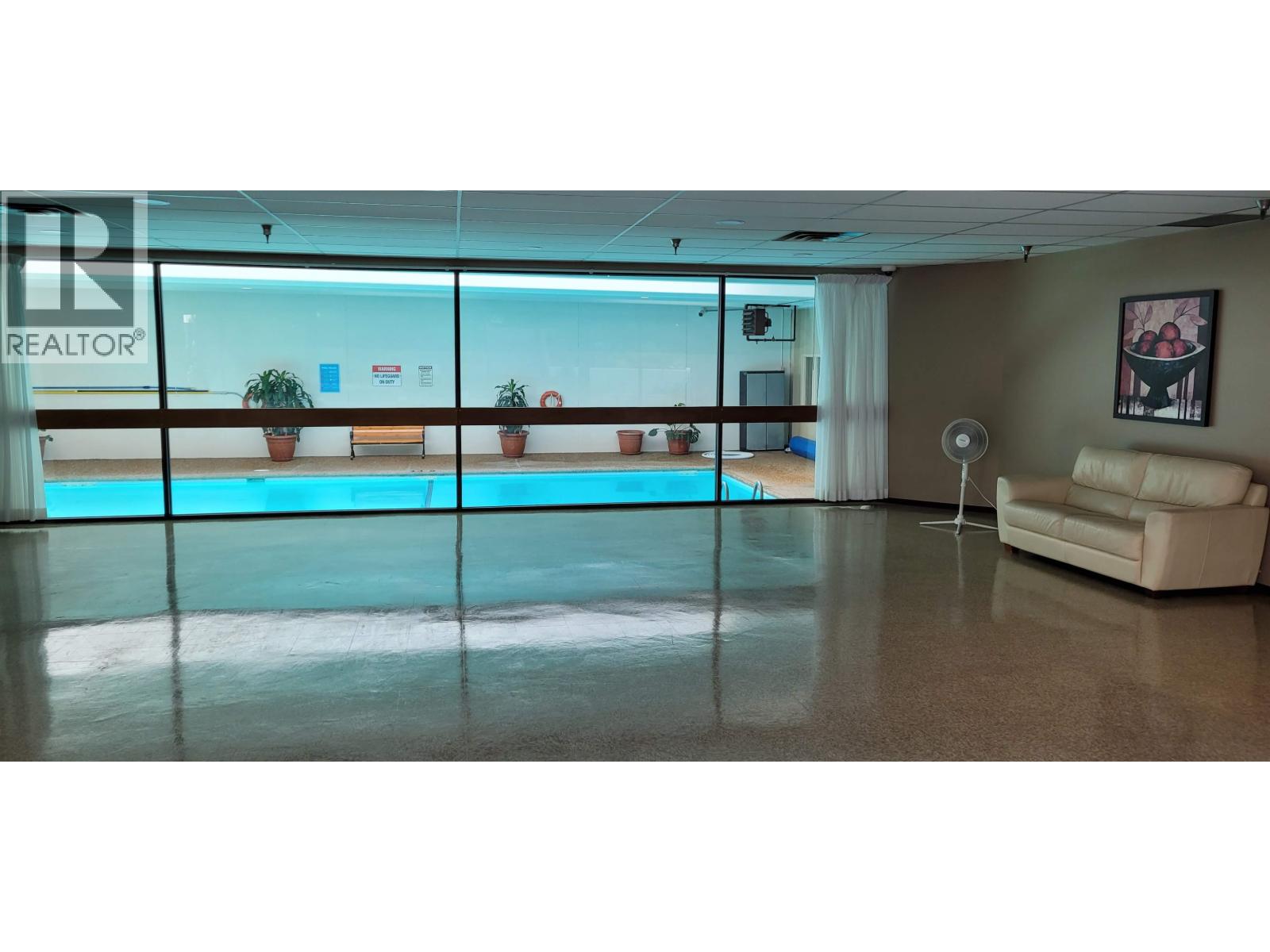 904 4194 Maywood Street Property Photo 20
