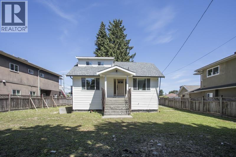 7520 Canada Way Property Photo 1