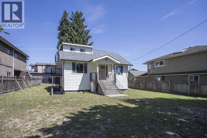 7520 Canada Way Property Photo 2