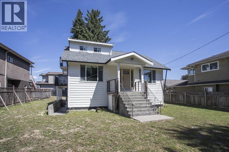 7520 Canada Way Property Photo 3