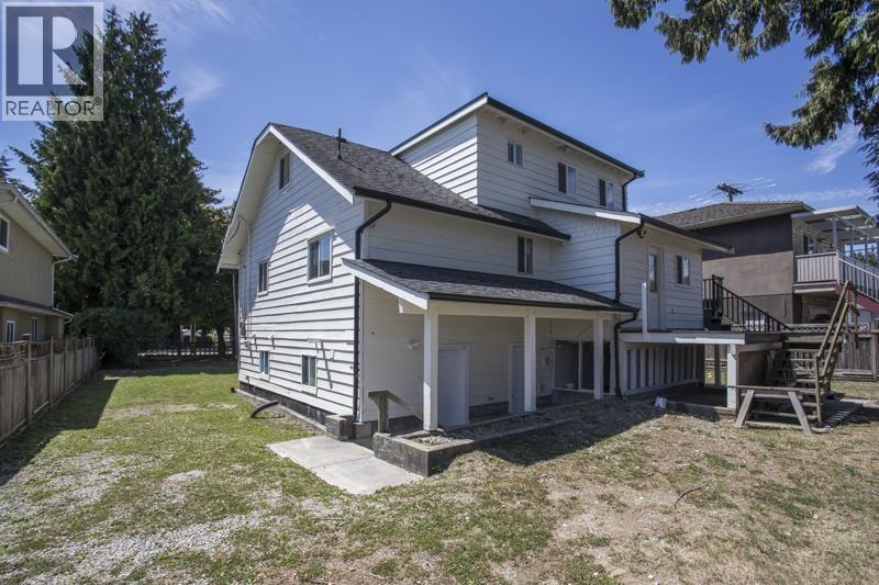 7520 Canada Way Property Photo 5