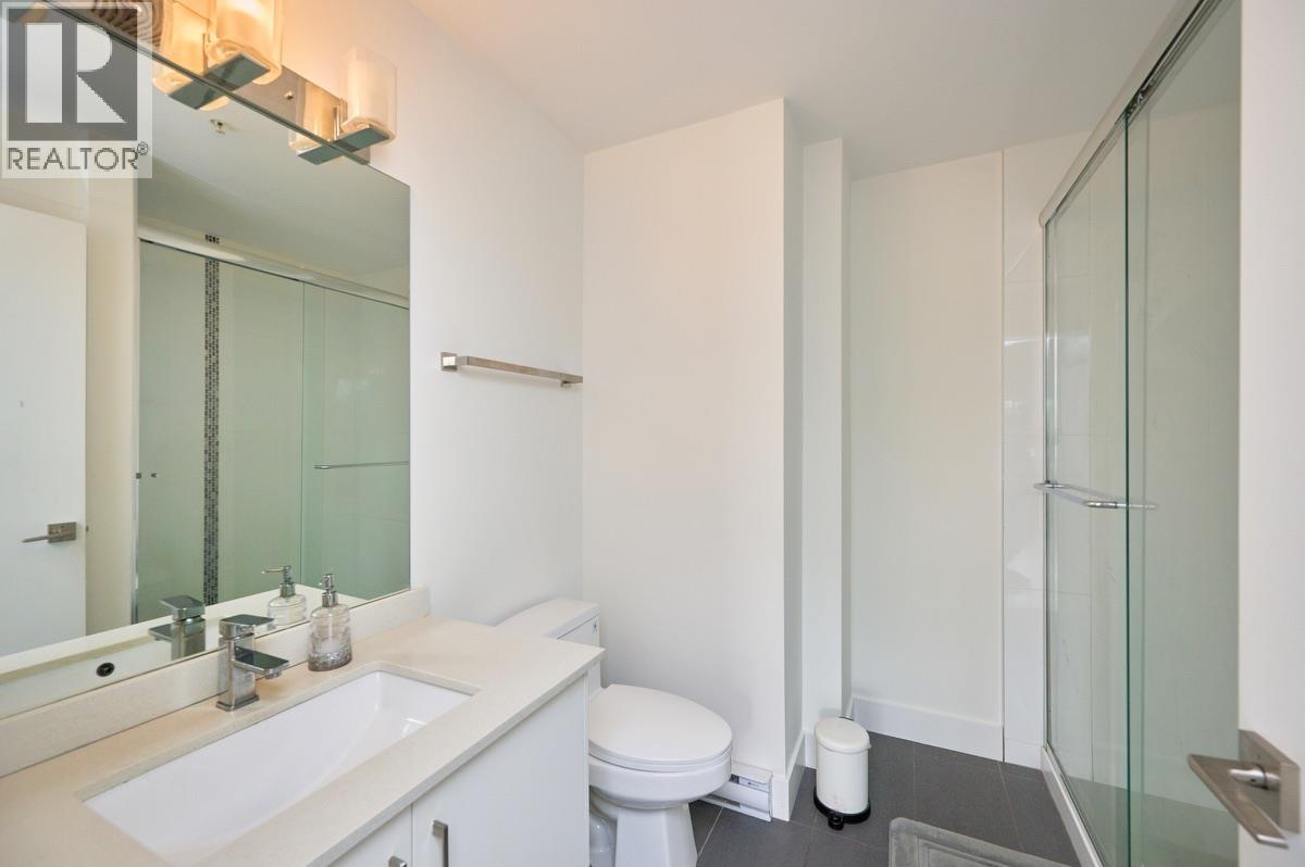 305 22577 Royal Crescent Property Photo 15