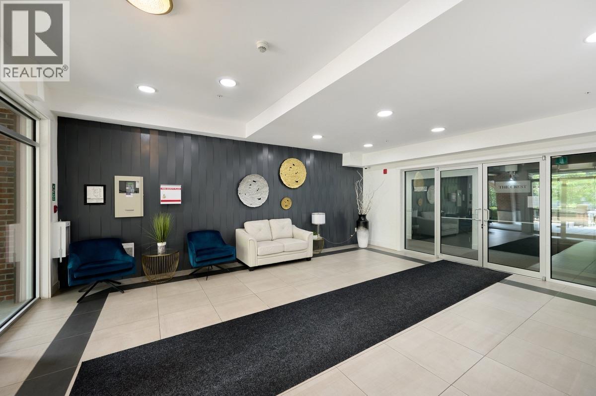 305 22577 Royal Crescent Property Photo 24