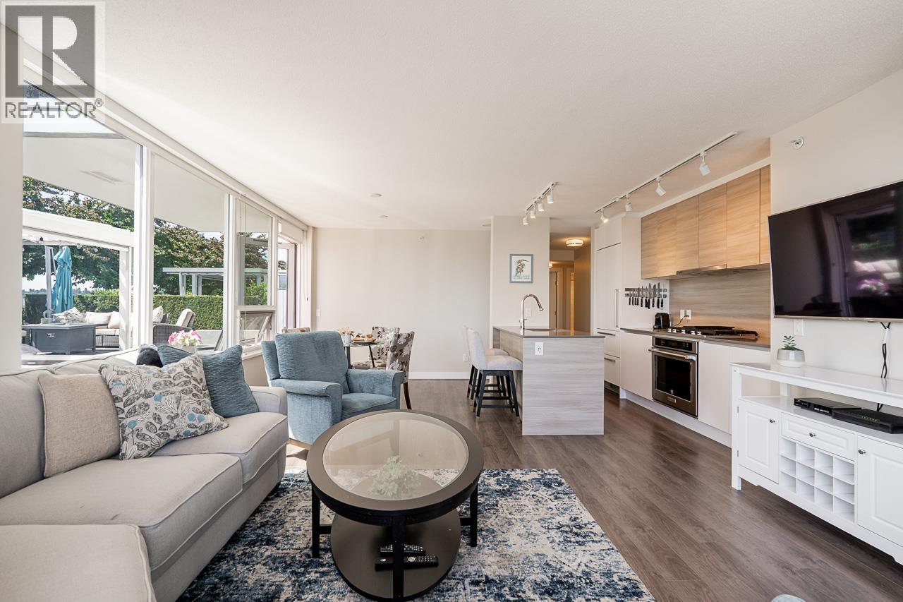 610 988 Quayside Drive Property Photo 9
