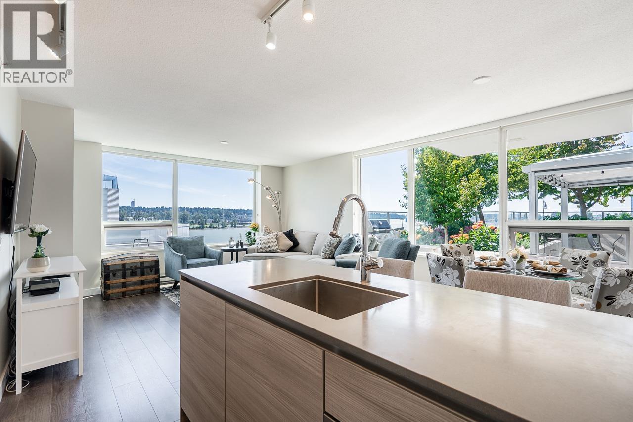 610 988 Quayside Drive Property Photo 16