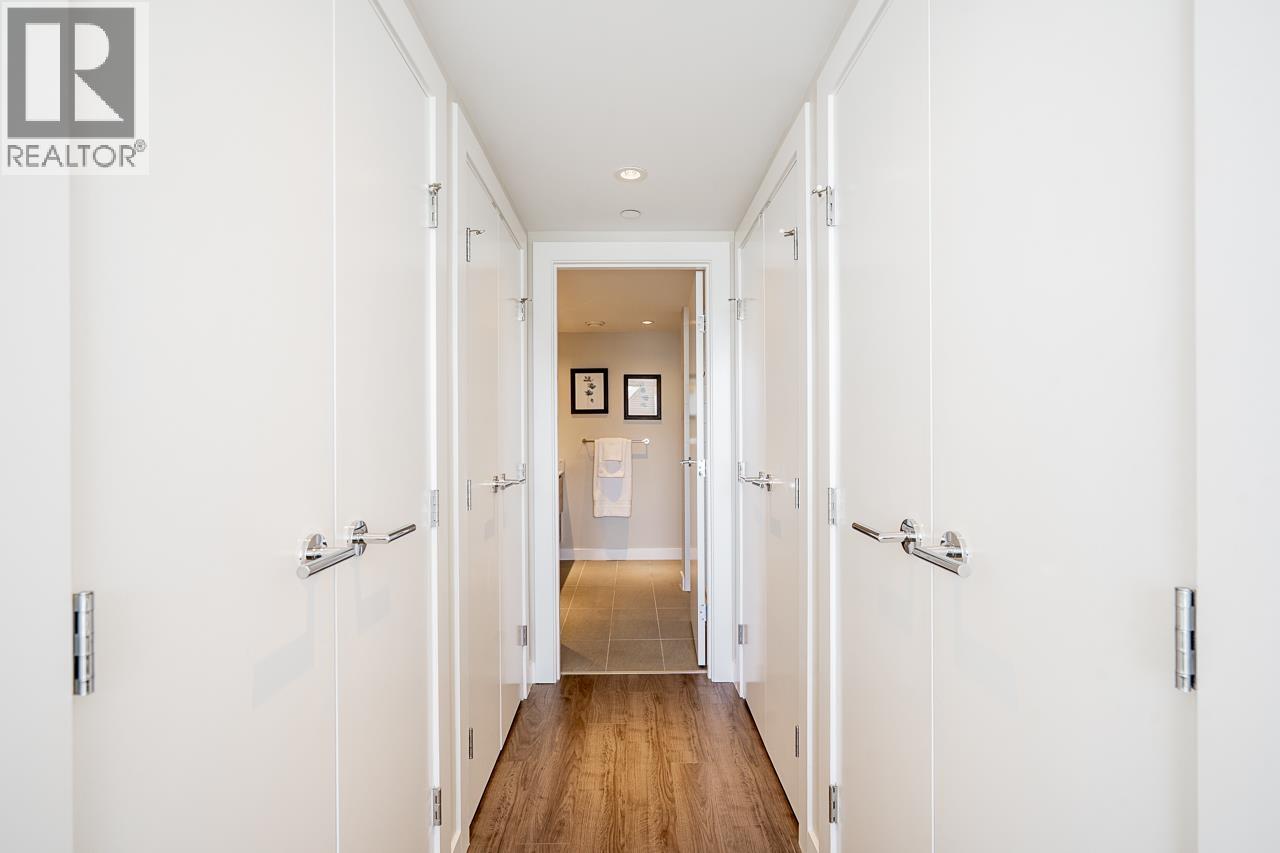 610 988 Quayside Drive Property Photo 18