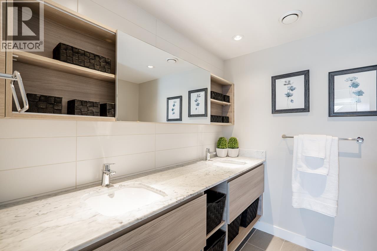 610 988 Quayside Drive Property Photo 19