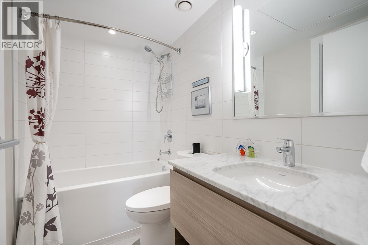 610 988 Quayside Drive Property Photo 23