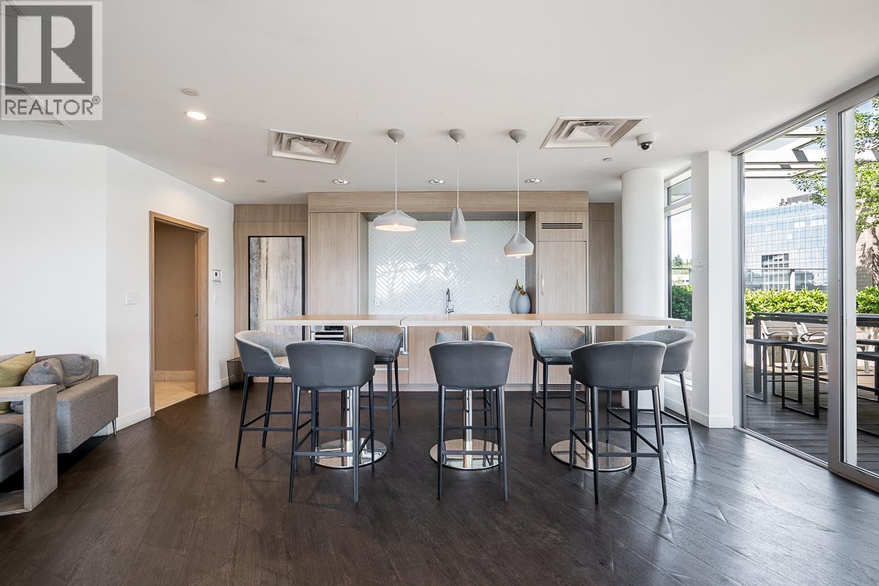 610 988 Quayside Drive Property Photo 27