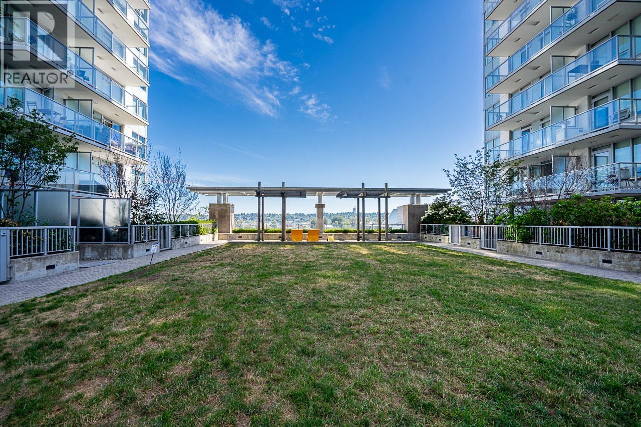 610 988 Quayside Drive Property Photo 34