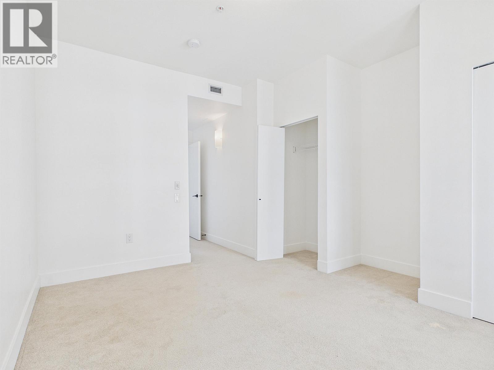 4 9735 University Crescent Property Photo 9