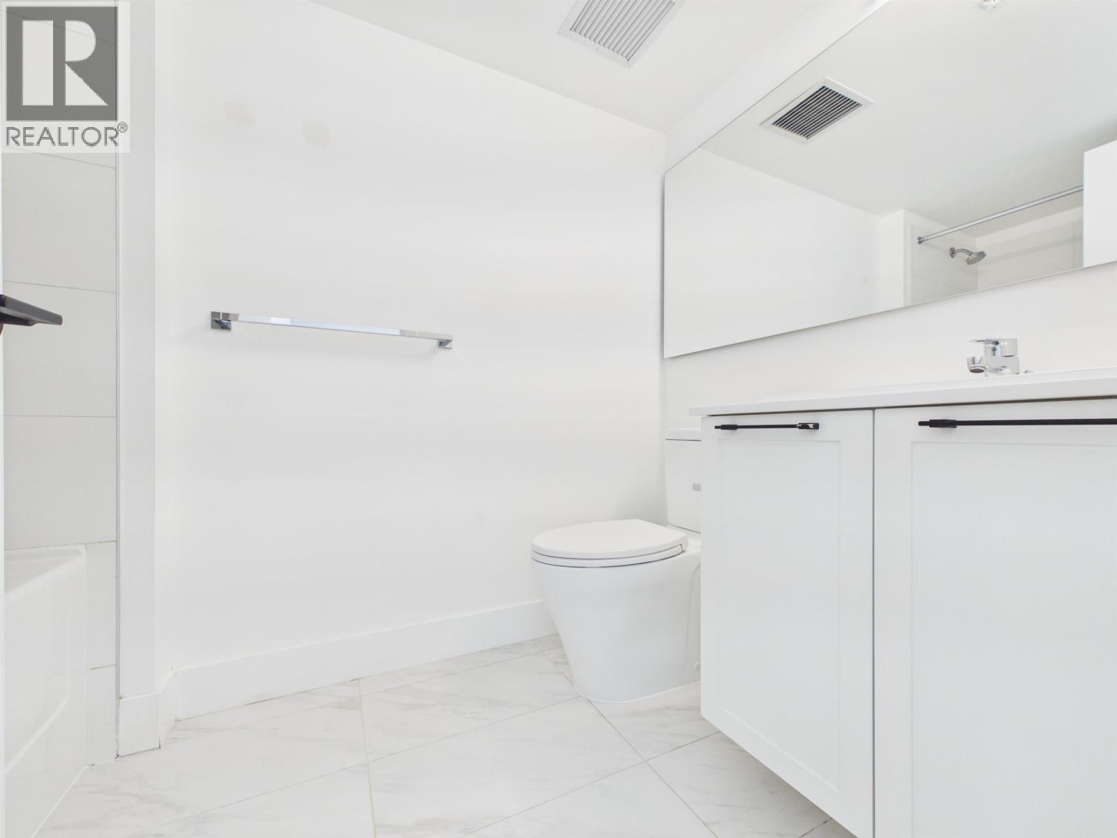 4 9735 University Crescent Property Photo 18