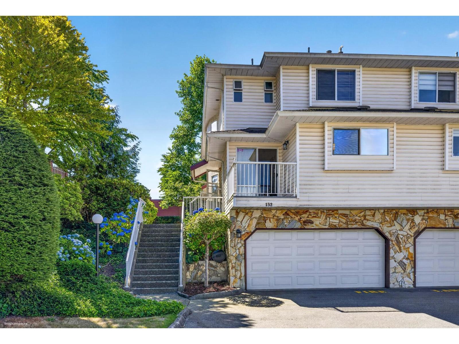 132 6875 121 Street Property Photo 1