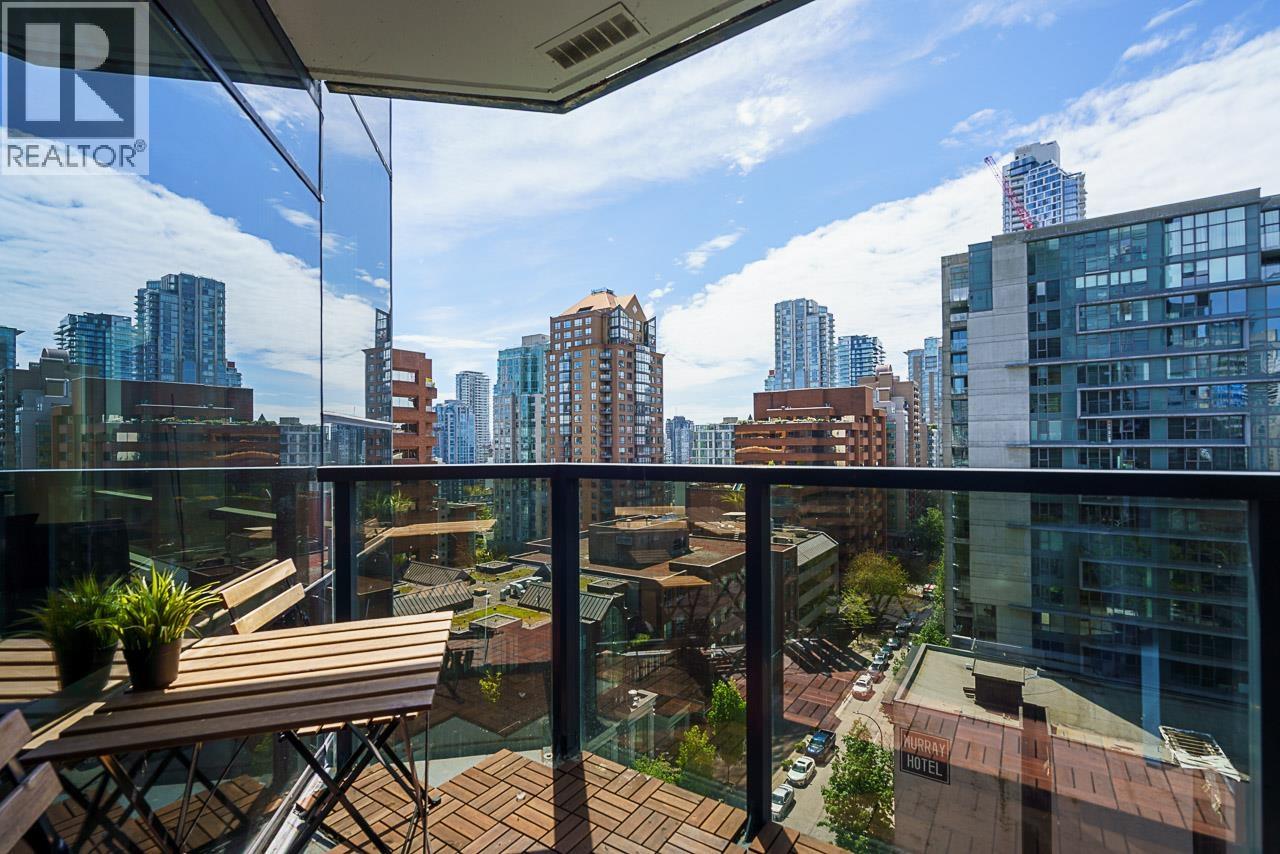 1201 1050 Burrard Street Property Photo 13
