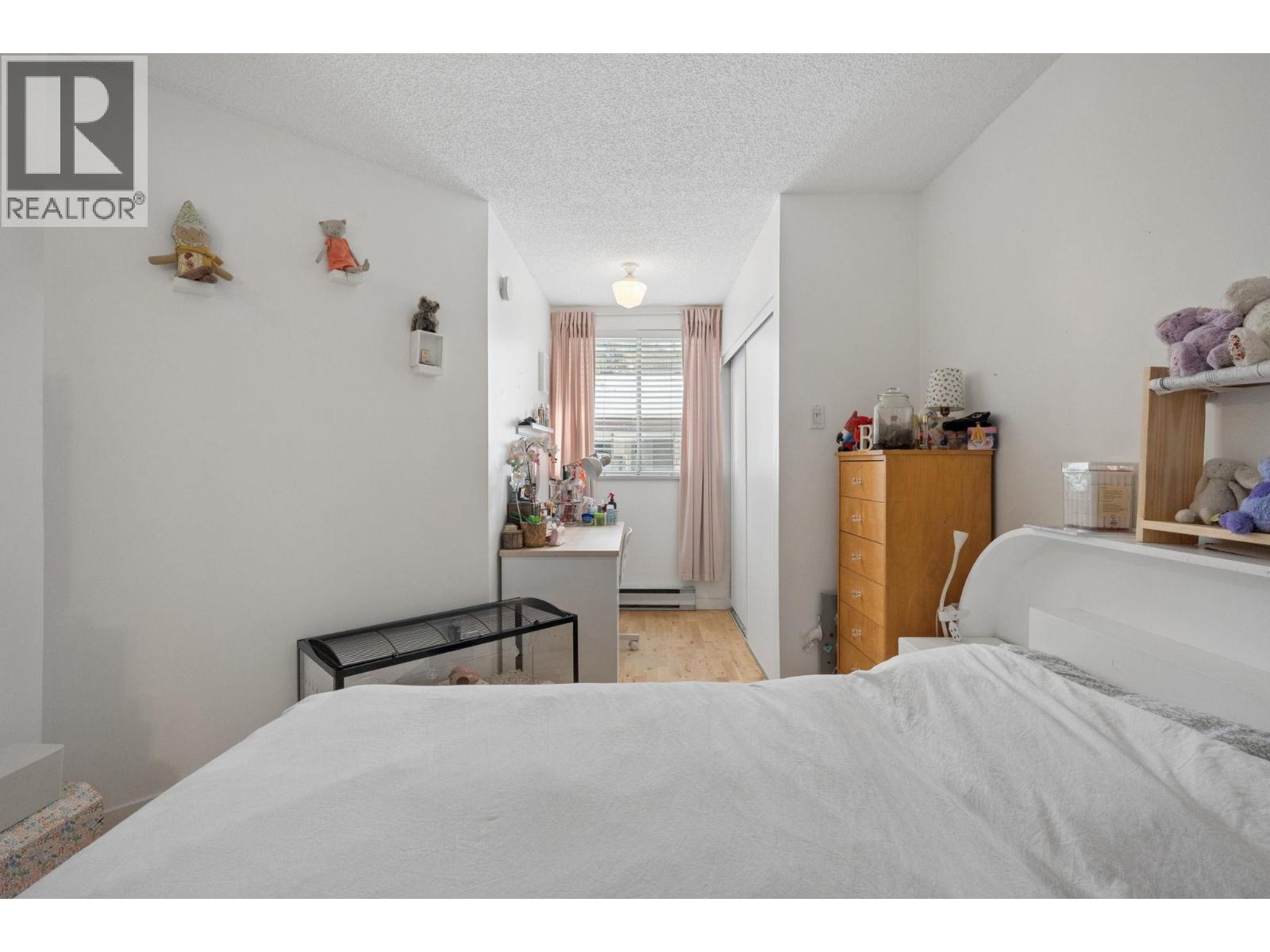 407 1345 Comox Street Property Photo 16