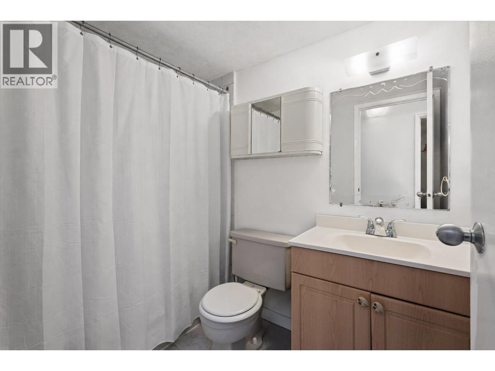407 1345 Comox Street Property Photo 20