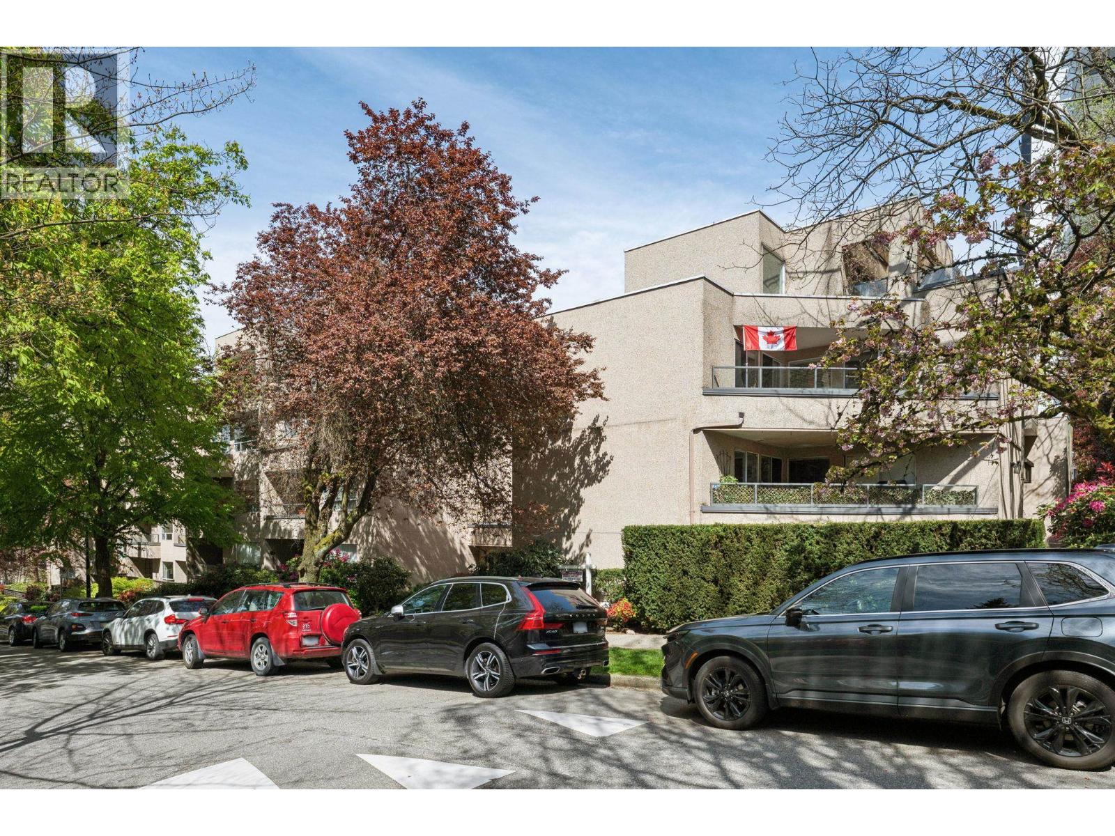 407 1345 Comox Street Property Photo 29