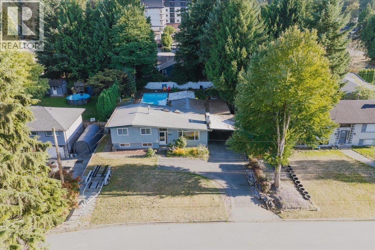 21784 Donovan Avenue Property Photo 2