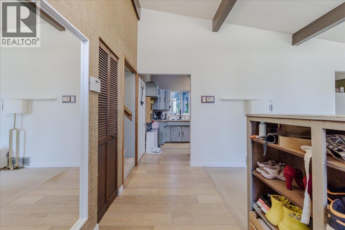 21784 Donovan Avenue Property Photo 17