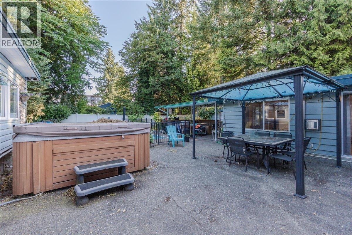 21784 Donovan Avenue Property Photo 28