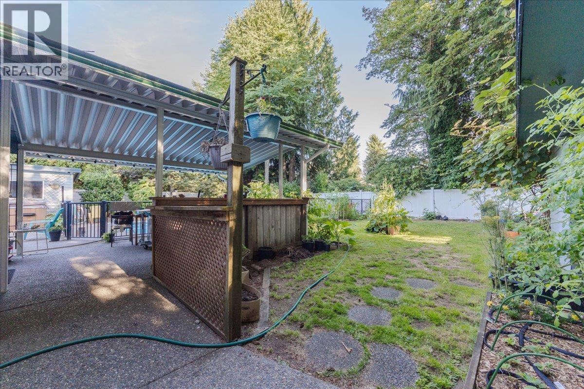 21784 Donovan Avenue Property Photo 33