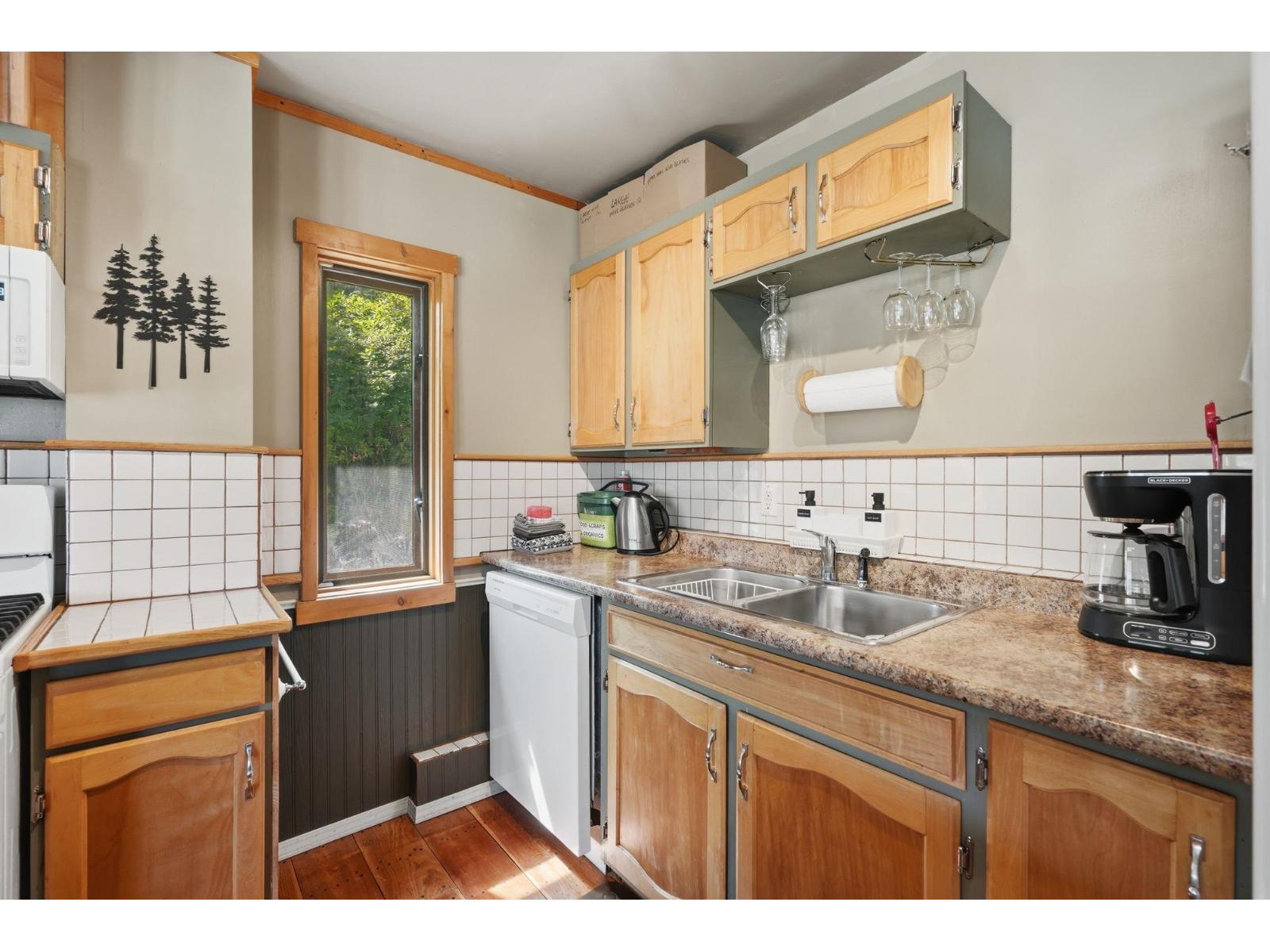 1 20944 Snowflake Crescent Property Photo 15
