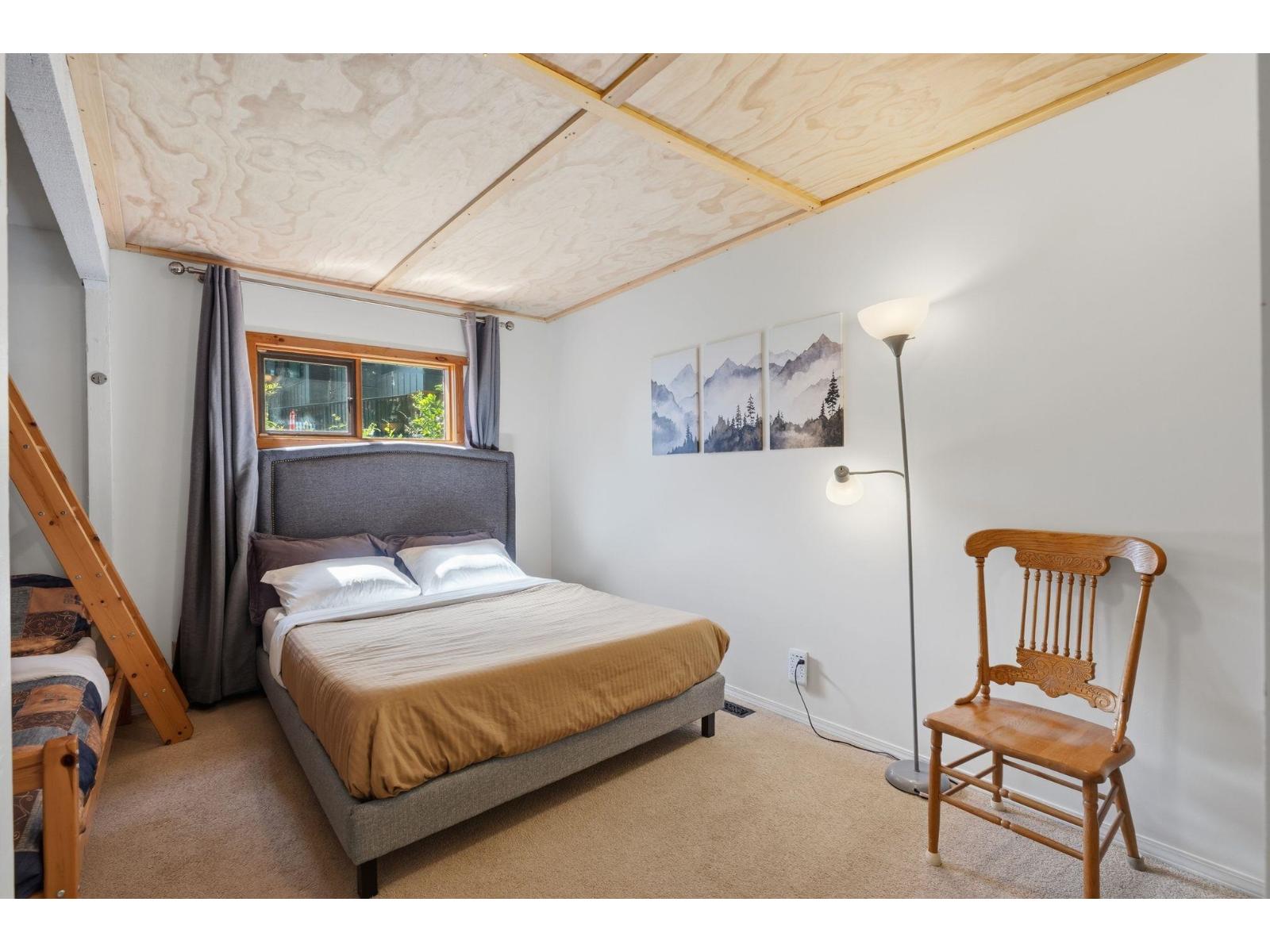 1 20944 Snowflake Crescent Property Photo 24