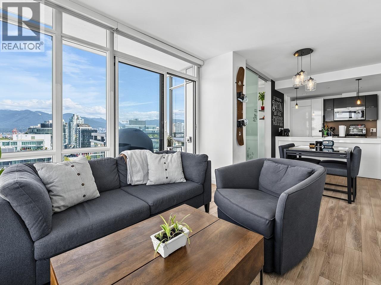 1902 1775 Quebec Street Property Photo 7