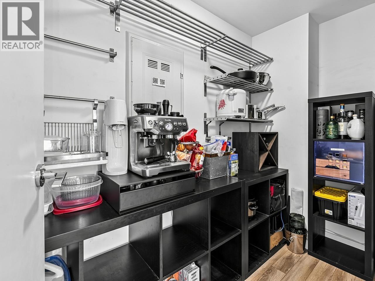 1902 1775 Quebec Street Property Photo 17