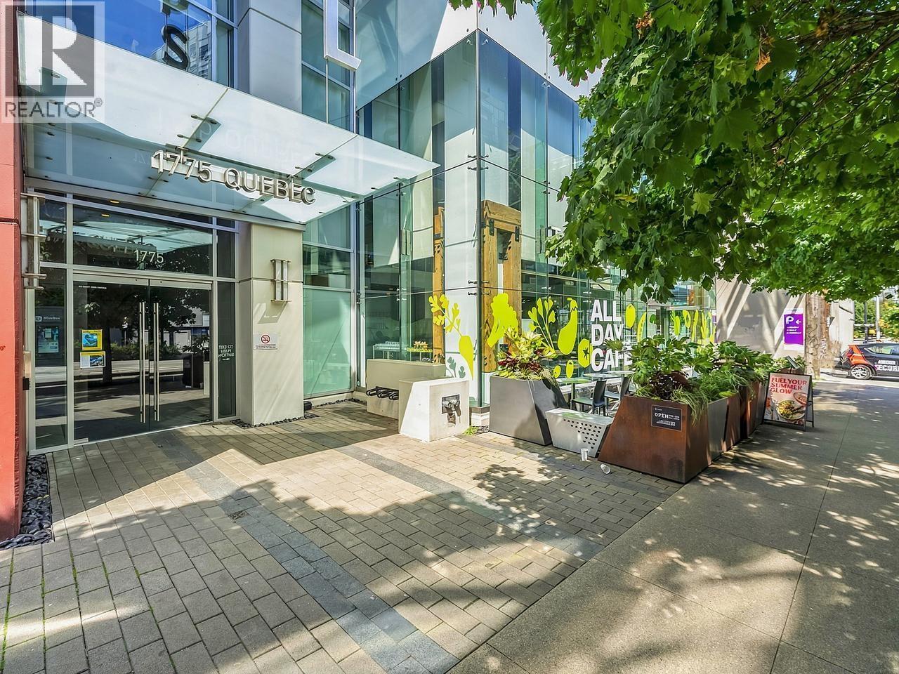 1902 1775 Quebec Street Property Photo 21